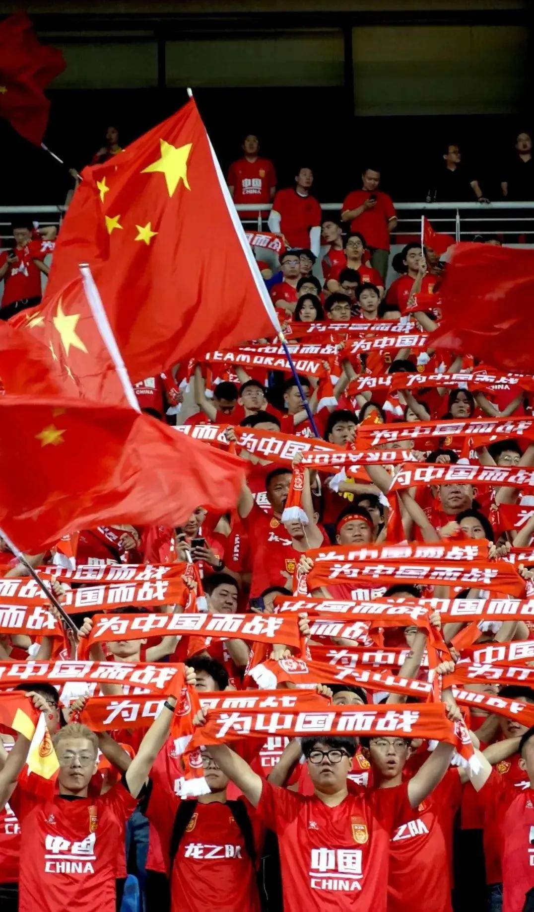 开云体育网页版-厮杀擂台，国内足球赛事掀开新篇章(足球赛事精彩瞬间)