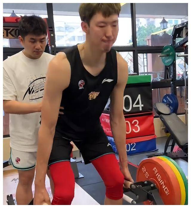 关于阿尔艾因外援训练成果显著，力拼强队的信息