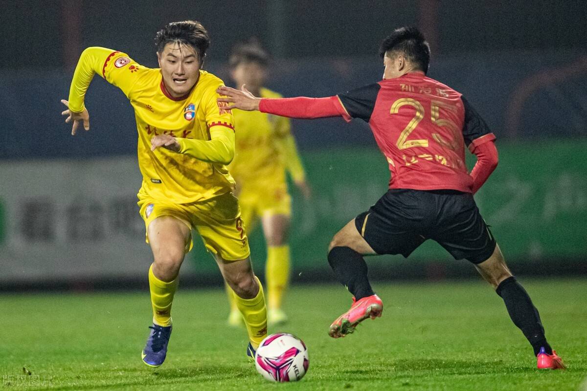 开云体育登录-关于中甲悲喜夜！重庆00后小将戴帽逆袭，重庆3连胜，辽宁14轮不败的信息